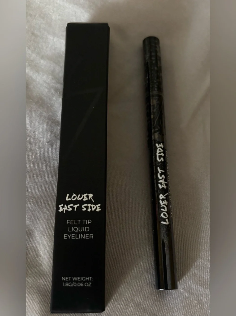 LOWER EAST SIDE Black Felt Tip Liquid Eyeliner